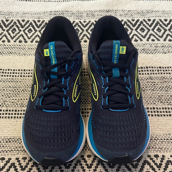 Brooks Men's Navy and Yellow Running Shoes - Picture 2 of 7